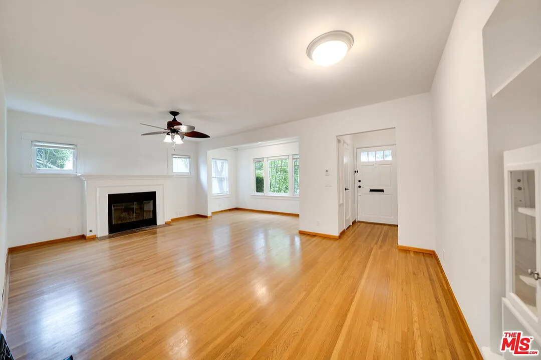 Building Photo - 729 9th St #FRONTHOUSE