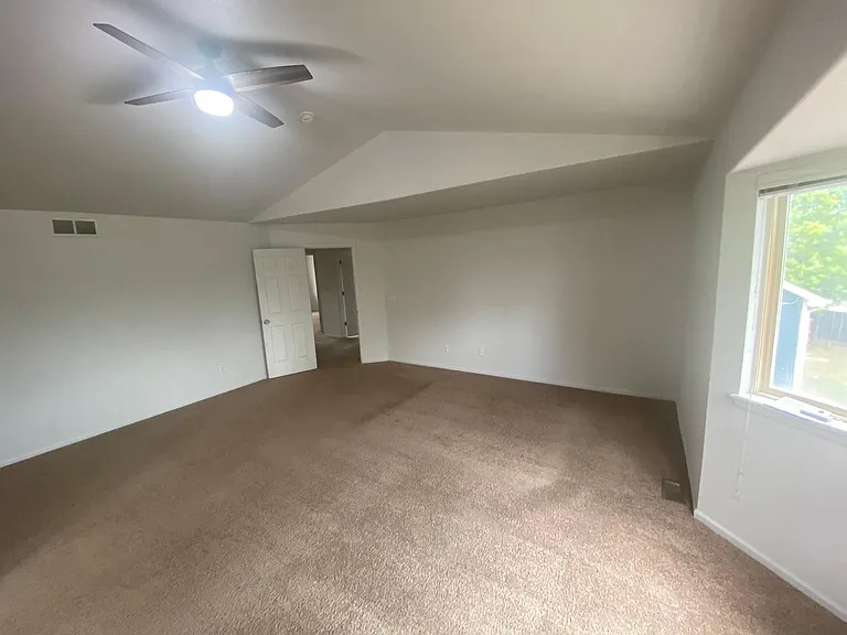 3414 Elk Ct — Photo 11