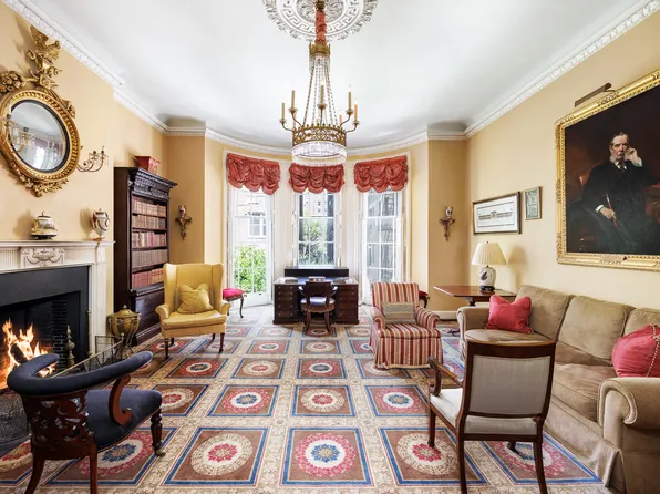 67 East 93rd Street image 6 of 20