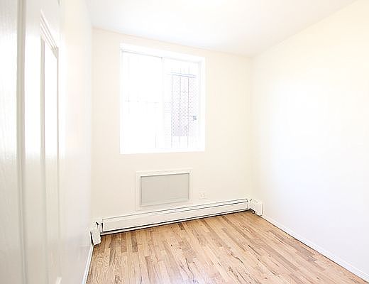3rd image of 949 Herkimer St #3R