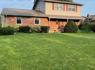 3708 Chevron Dr, Highland, MI 48356
