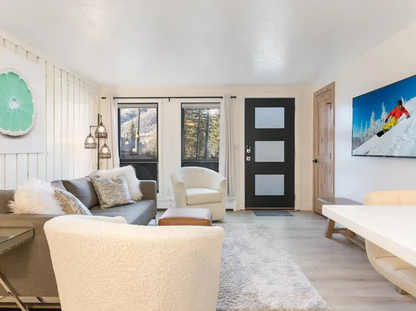 (undisclosed Address), Vail, CO 81657