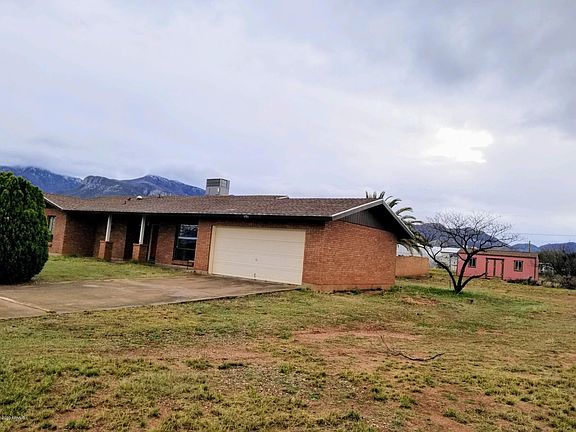 4th image of 4958 S Santa Aurelia Ave