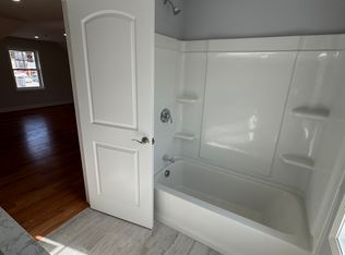 45 Concord St, Lowell, MA 01852