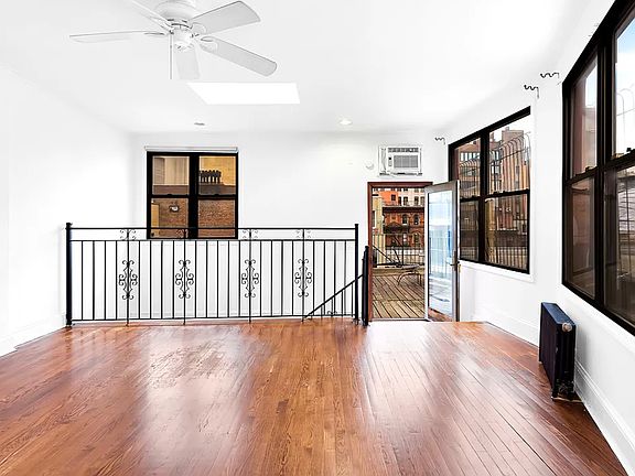 3rd image of 118 E 18th St #Penthouse