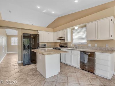 8013 Cimarron Ridge Dr UNIT 201, Las Vegas, NV, 89128
