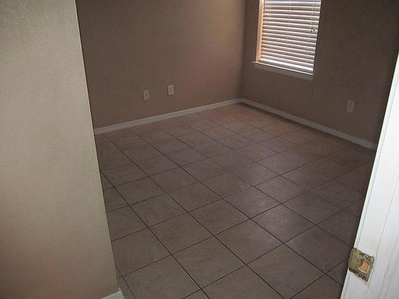 5th image of 14072 Jason Crandall Dr