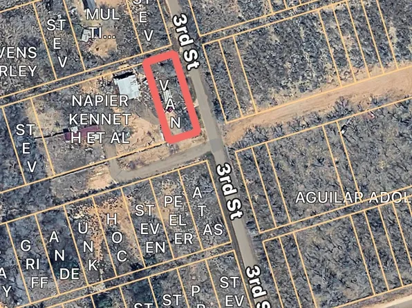 0 N 3rd St, Christine, TX 78012