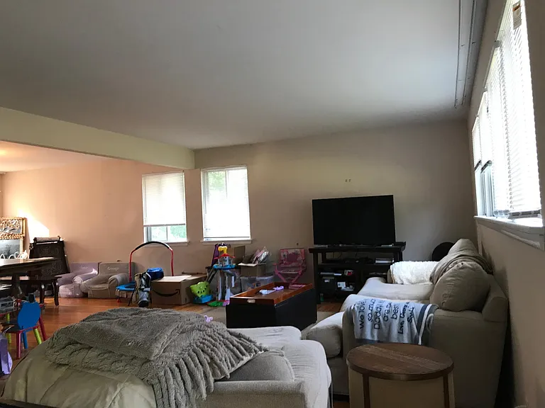 1832 Indian Hill Rd — Photo 4