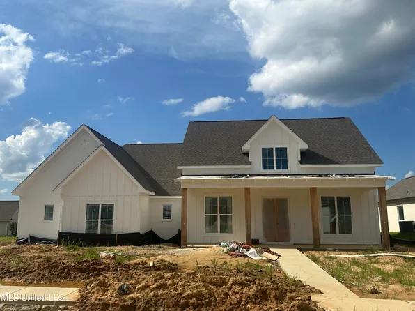 504 Harper Cv, Flowood, MS 39232