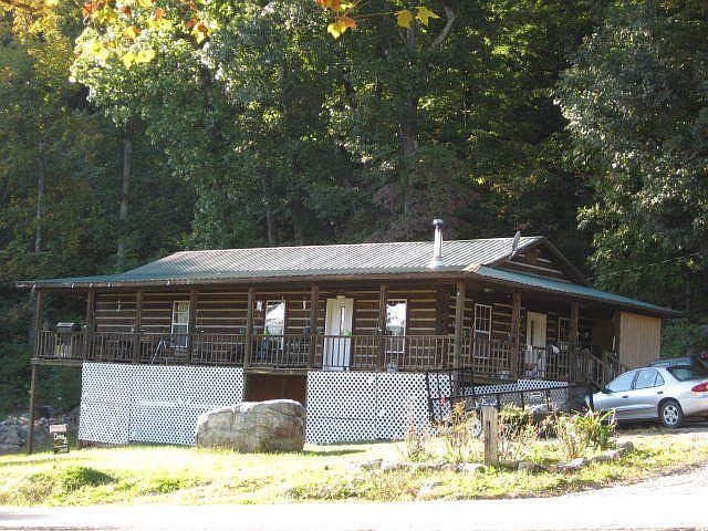1st image of 2003 Fredonia Rd