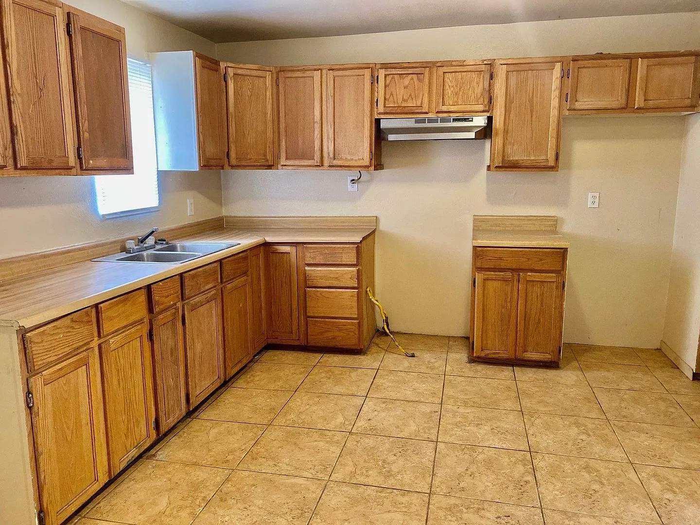 $0 First Month's Rent / $0 Deposit at Move-in — Photo 4