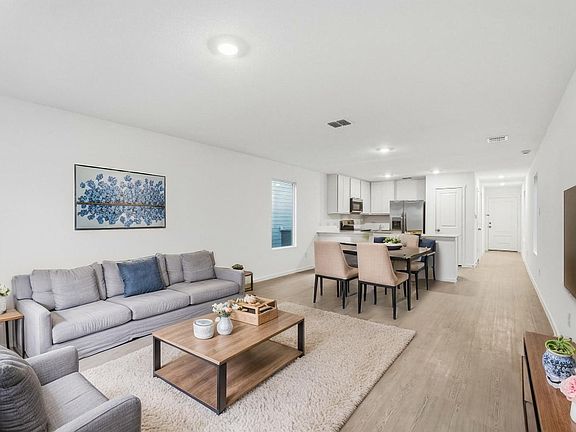 3rd image of 731 Wagtail Dr