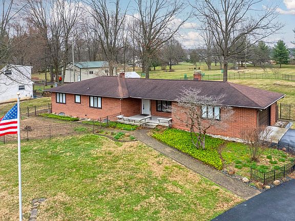 2nd image of 6982 Lee Rd