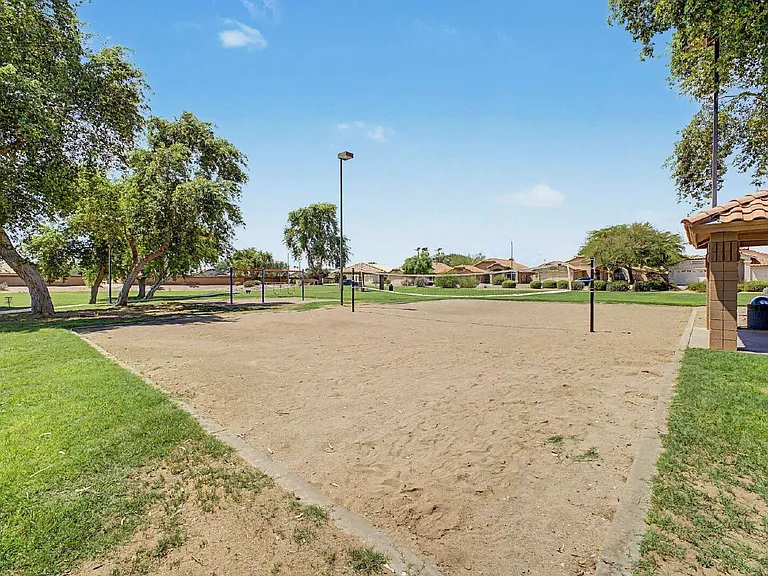 12570 W Desert Flower Rd — Photo 34