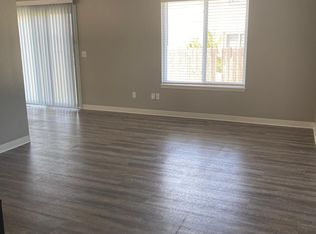 2353 S White Oak Dr, Wichita, KS 67207