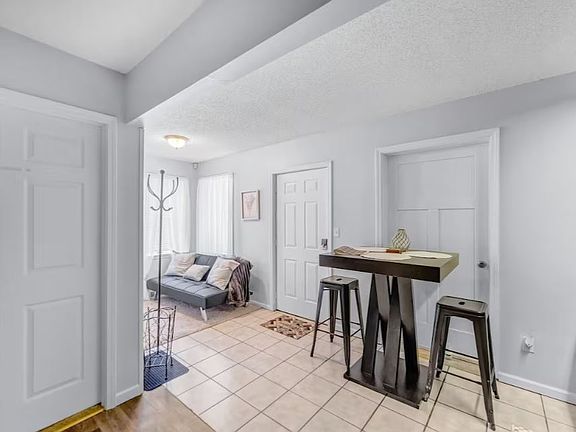 5th image of 3786 Broadway St Unit 5
