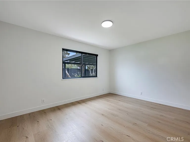 5402 Jefferson St — Photo 50