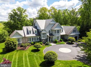 51 Windy Hollow Ct, Great Falls, VA
