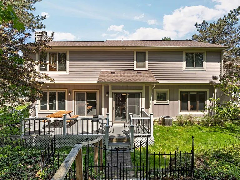 254 Hunters Trl — Photo 27