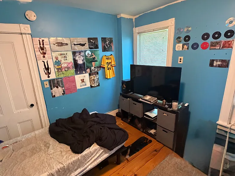 6 Maple St #A — Photo 5