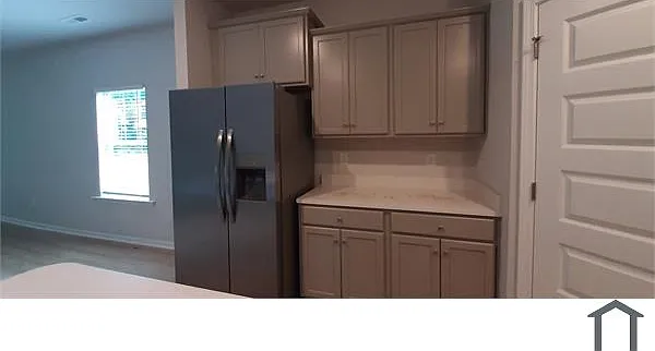 292 Shangrila Way — Photo 6