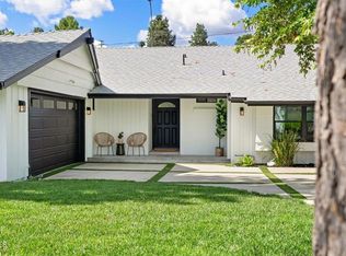 5647 Ramara Ave, Woodland Hills, CA 91367