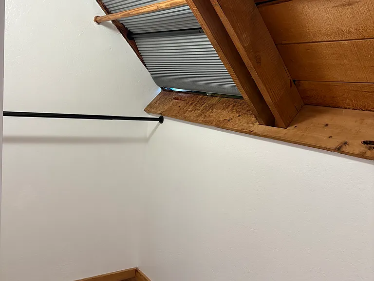 858 Marin Dr — Photo 32
