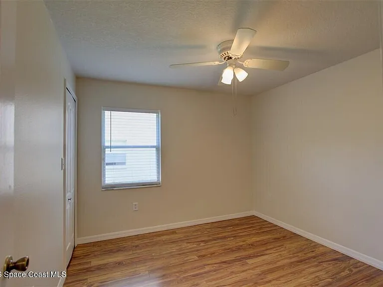 1899 Crane Creek Blvd — Photo 26