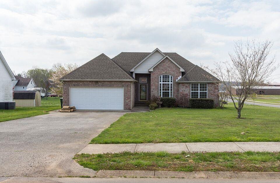 1st image of 100 Strassle Dr