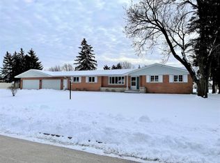 226 Helen St, Pulaski, WI 54162