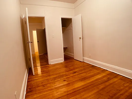 Rented by Wolve's Den Realty | media 6