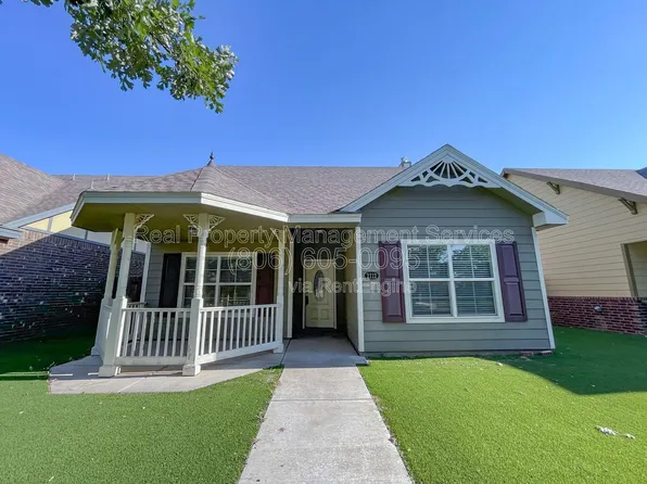 2112 9th St, Lubbock, TX 79401