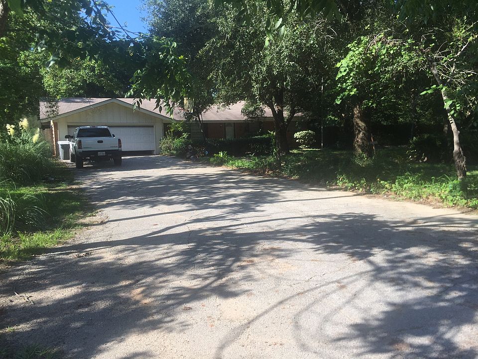 1st image of 1612 Airport Ave