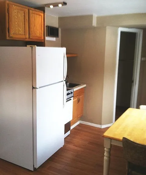 902 S 30th St #8 — Photo 3