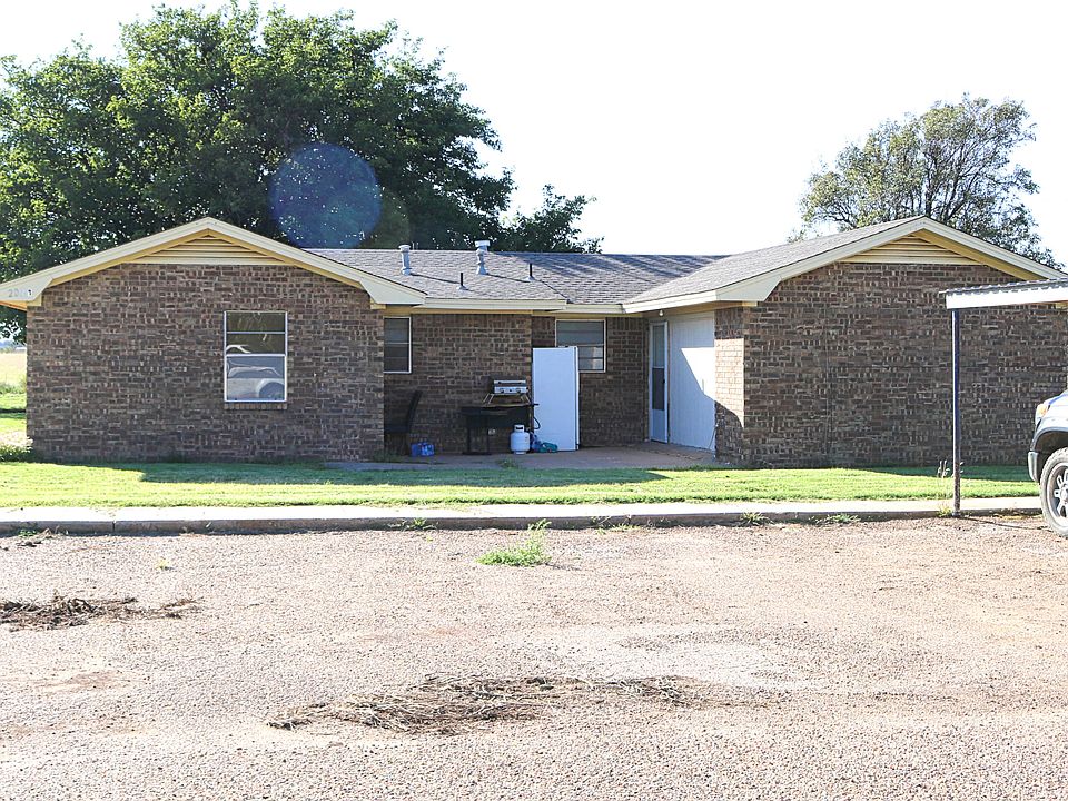 1st image of 202 Cypress St