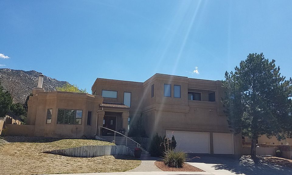 1st image of 1312 Sierra Larga Dr NE