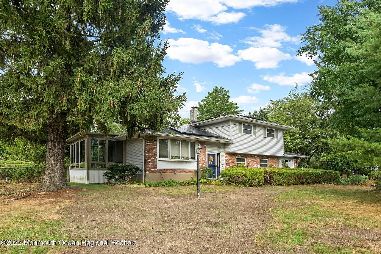 34 Arlyn Dr photo 1