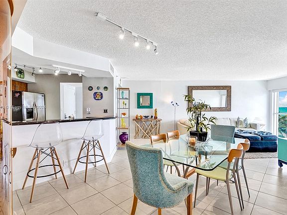 4th image of 6767 Collins Ave APT 510