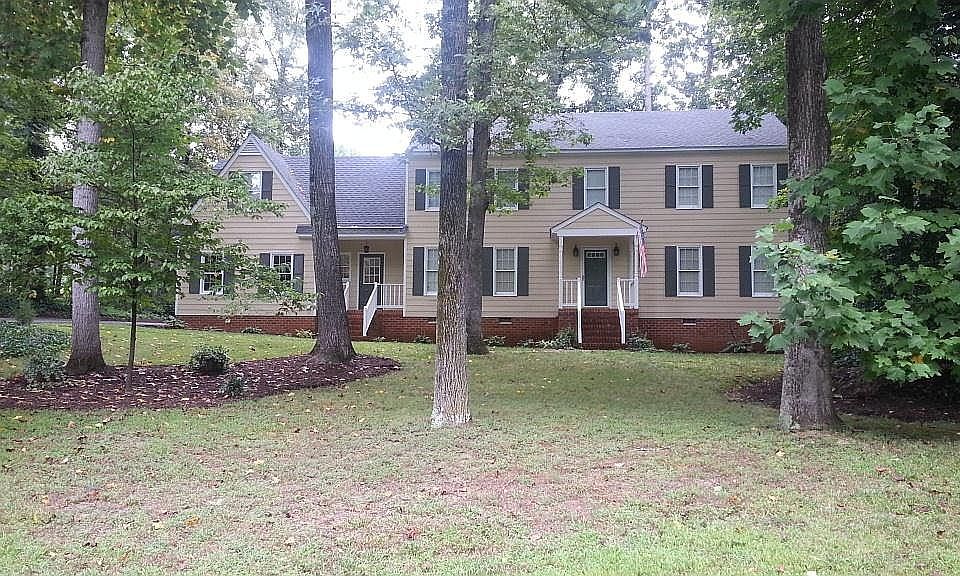 Enjoy a Large Cul-de-sac Lot