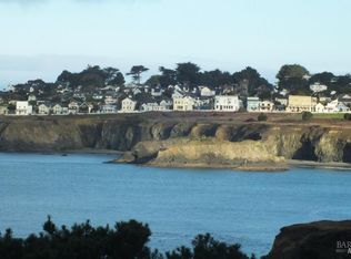 44831 Baywood Dr, Mendocino, CA 95460