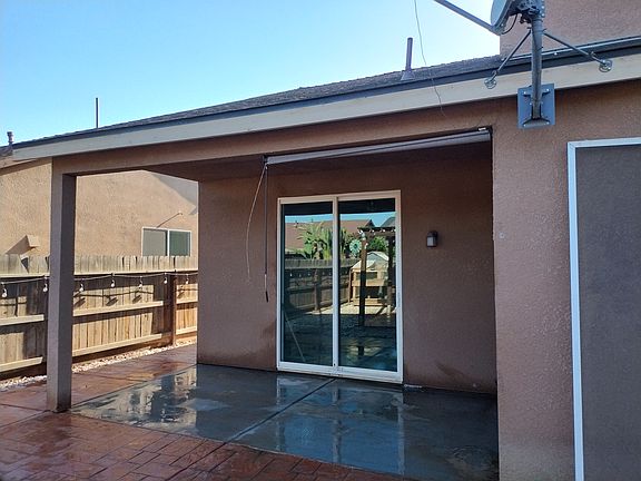 2nd image of 1373 Manor Ave
