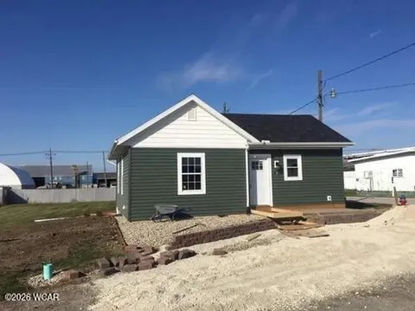 105 Wapa St, Wapakoneta, OH 45895