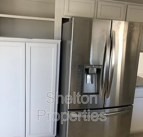 14305 W Heritage Dr — Photo 3