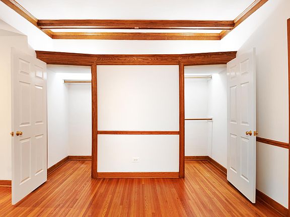 5th image of 5610 N Kenmore Ave APT 1N