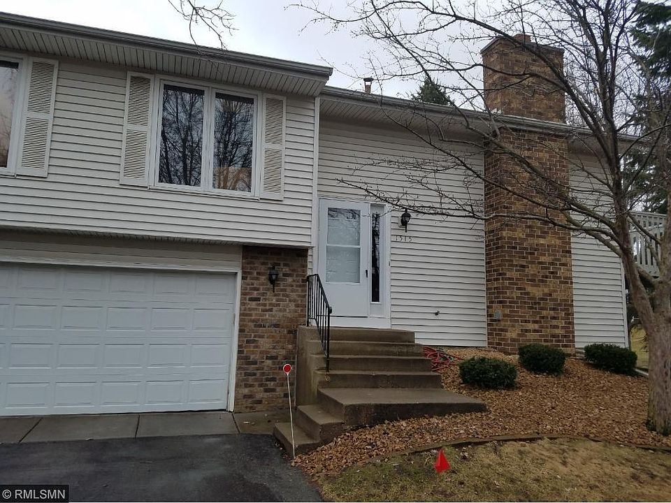 1st image of 1515 W 140th St