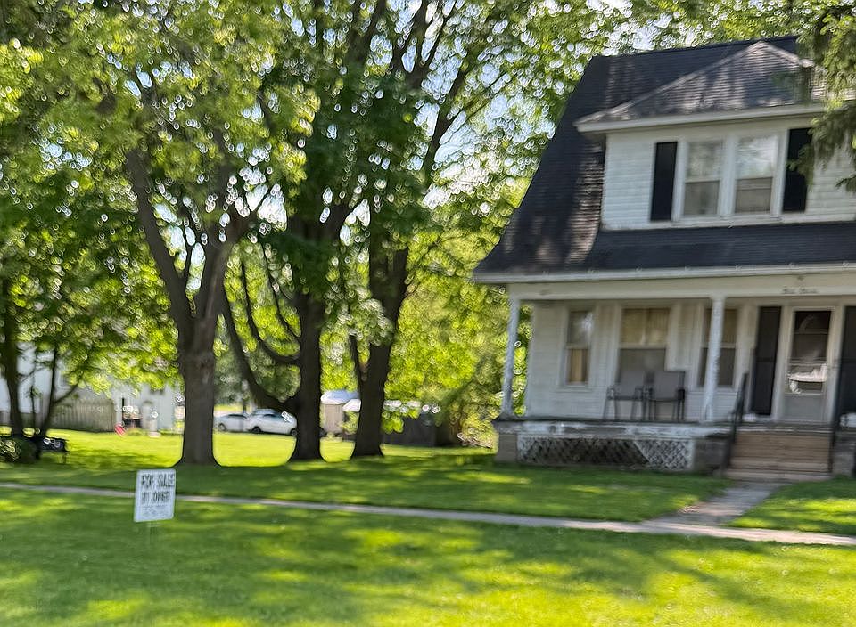 1st image of 311 N Jeffery Ave