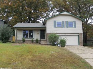 16 Woodwind Dr, Little Rock, AR 72204