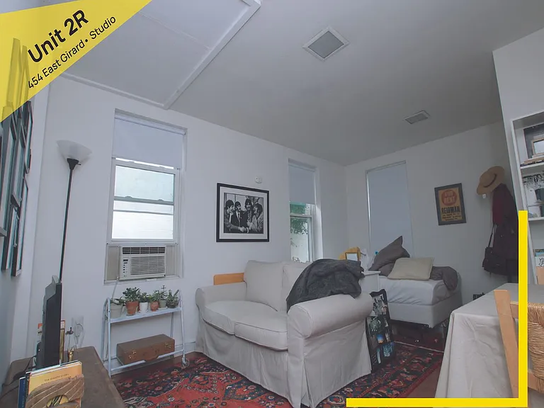 454 E Girard Ave #2R — Photo 2