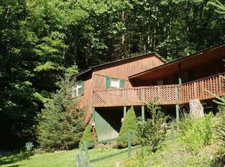 943 Greasy Creek Rd, Bakersville, NC 28705